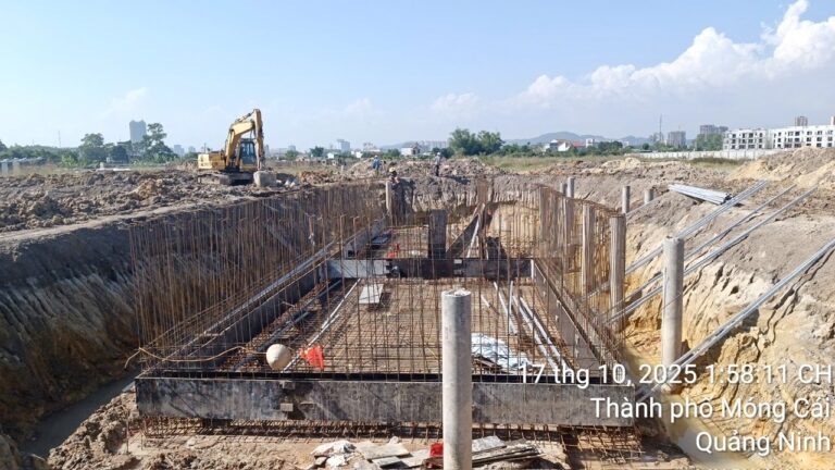 304707748e03025d5b127