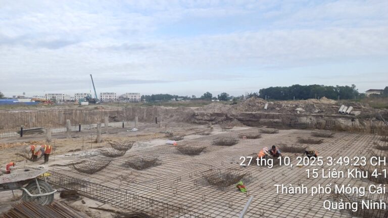 42903190b8e734b96df64